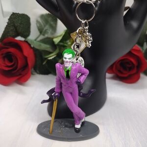 ⭐ DC Comics Joker from Batman Keychain Ace of Spades Ace Hearts skull & cr…